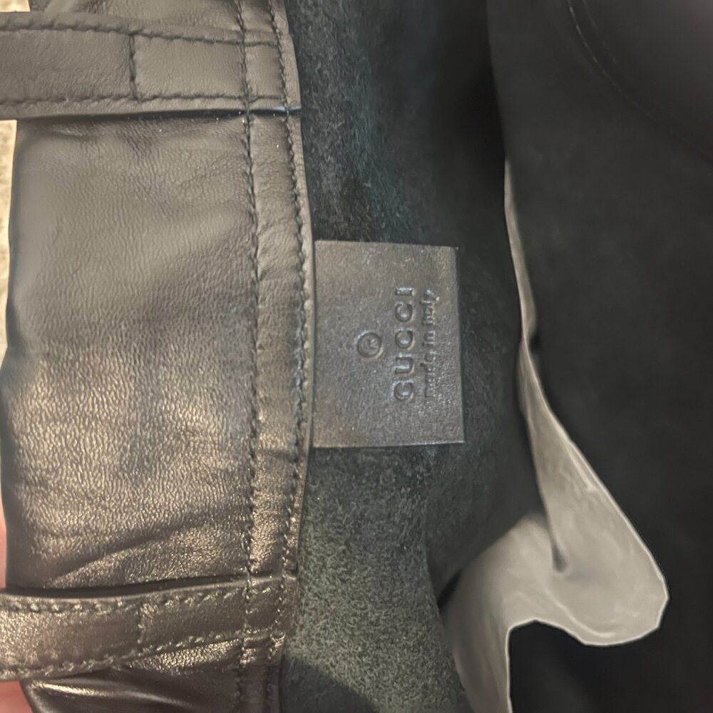 Gucci Logo Drawstring Backpack - Picture 5 of 7